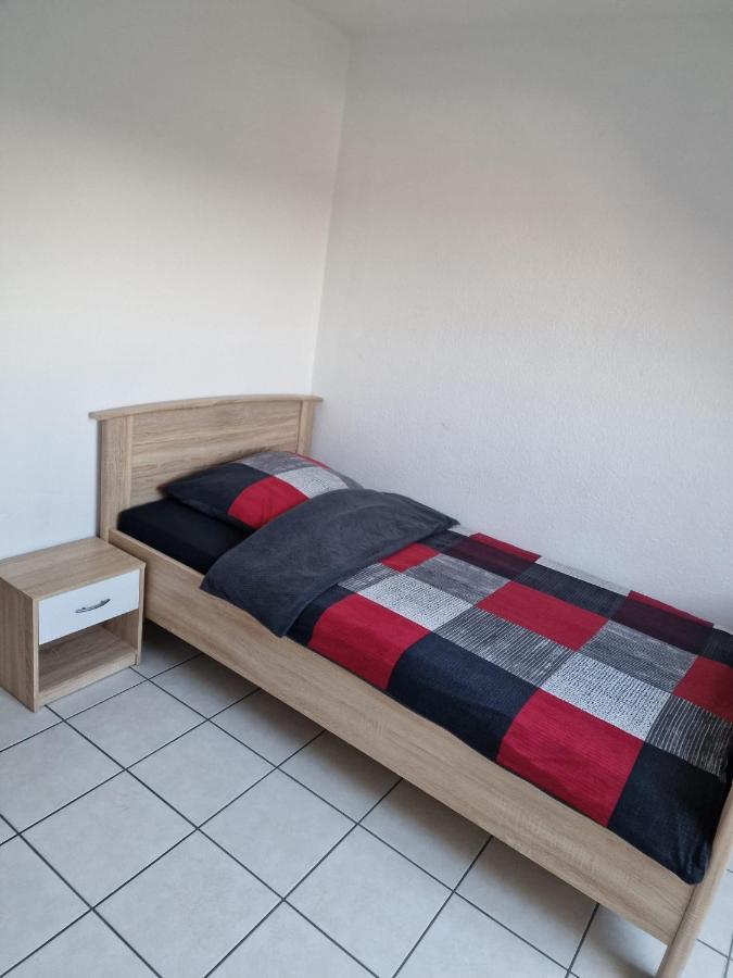 Monteurzimmer/Ferienwohnung Brauckstrasse, Gladbeck Extérieur photo